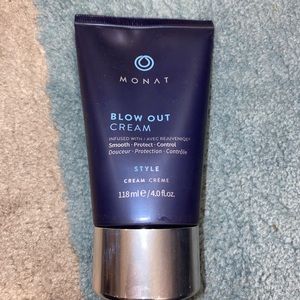 Monat blow out cream 
Used once